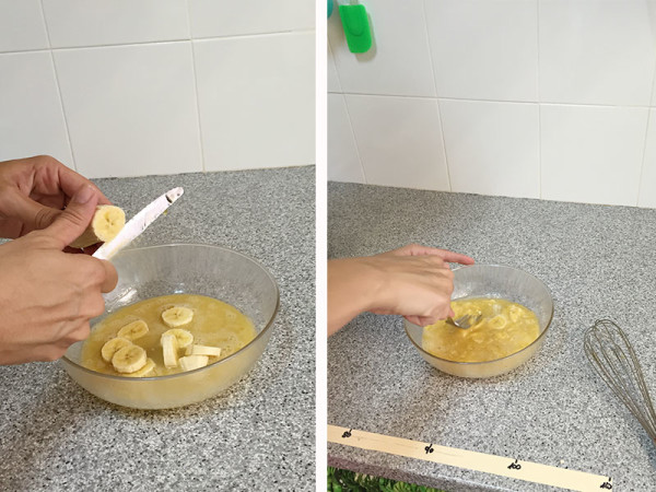 preparazione biscottini per il cane con banana e miele