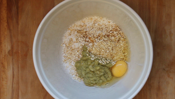 DogBuddy healthy dog treats recipe ingredients in a bowl